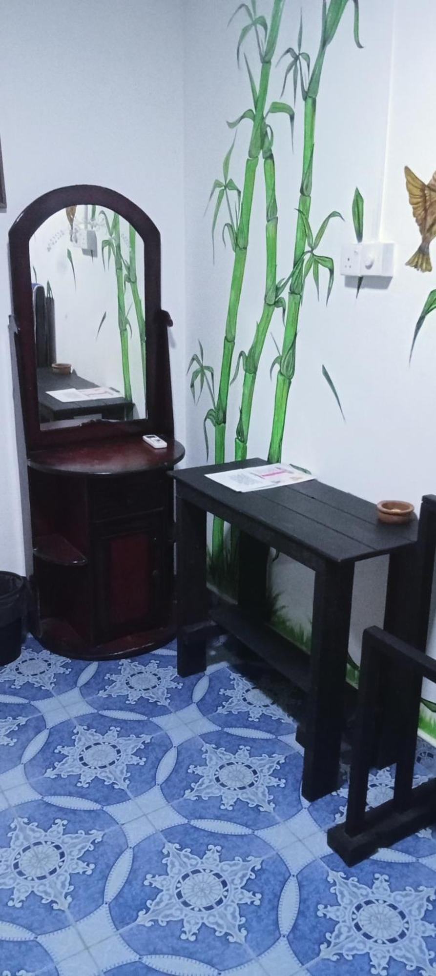 Kanthi Guest Inn 亭可马里 外观 照片