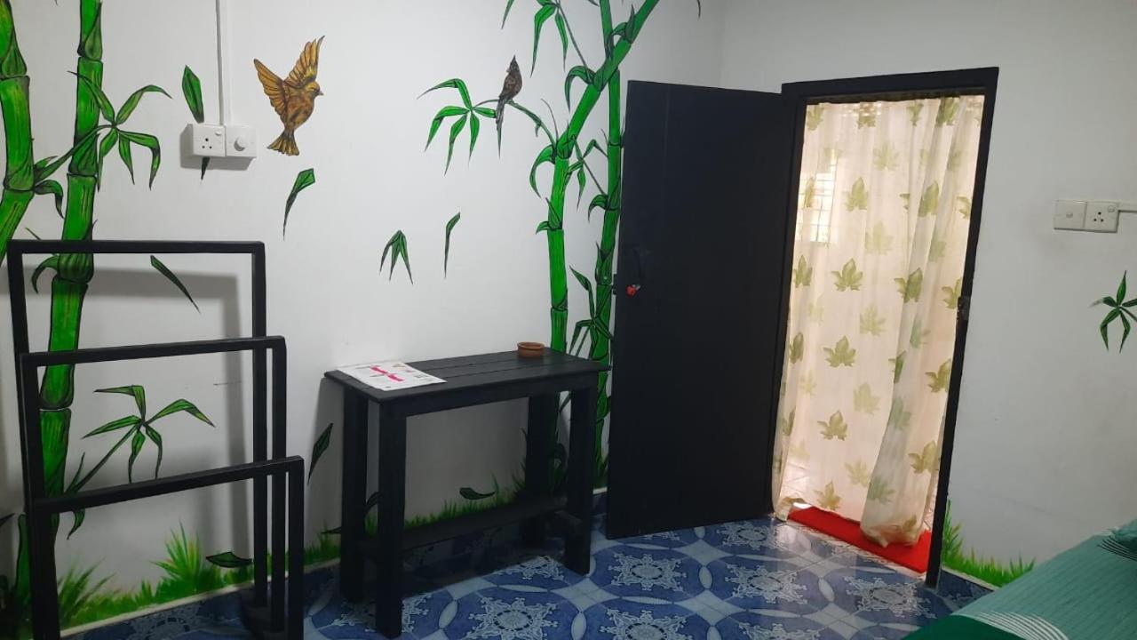 Kanthi Guest Inn 亭可马里 外观 照片